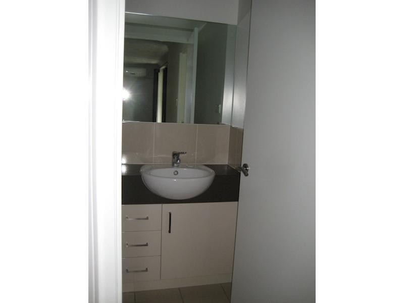 35 Hamilton Road, Moorooka QLD 4105