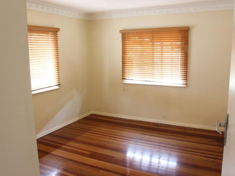 106 Strathaird Steet, Darra QLD 4076