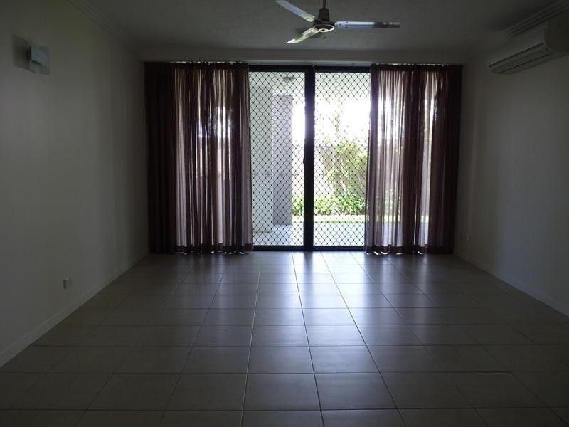 6-24 Henry Street, West End QLD 4810