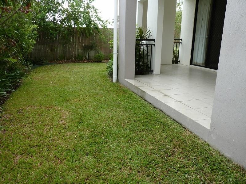 6-24 Henry Street, West End QLD 4810