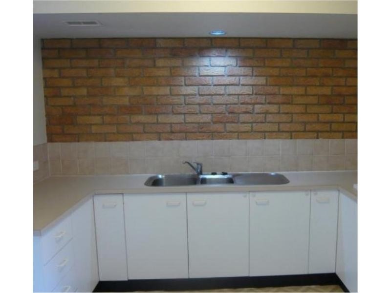 30 Glenefer St, Runcorn QLD 4113