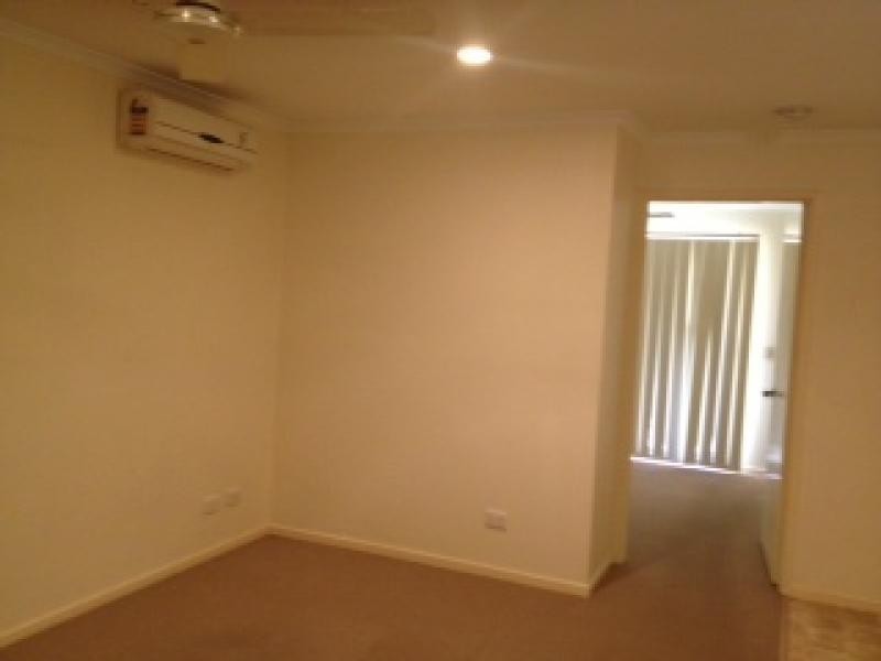 13 Thomas Street, Goodna QLD 4300