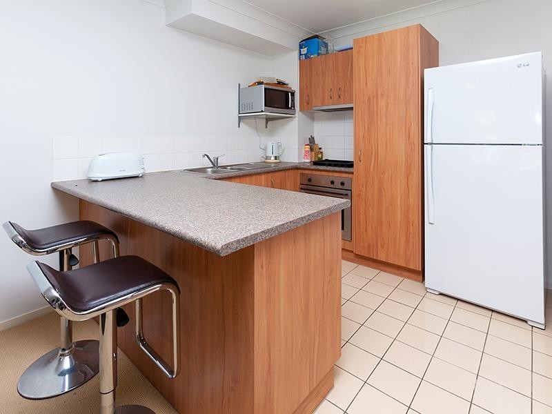 52 NEWSTEAD TERRACE, Newstead QLD 4006