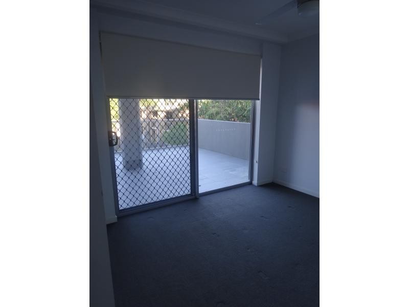 40 Carl Street, Woolloongabba QLD 4102