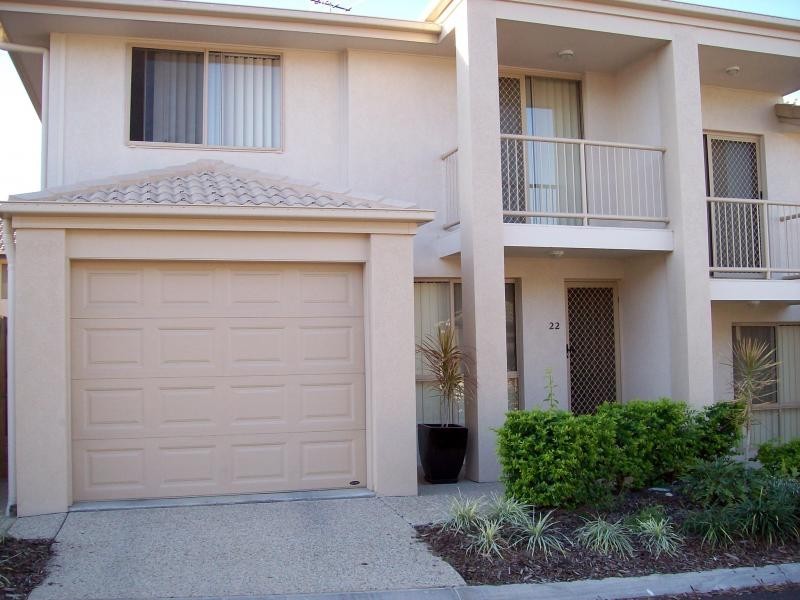 22 Johnston Street, Carina QLD 4152