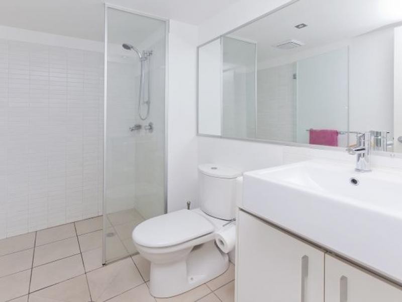 1 Ella St, Newstead QLD 4006