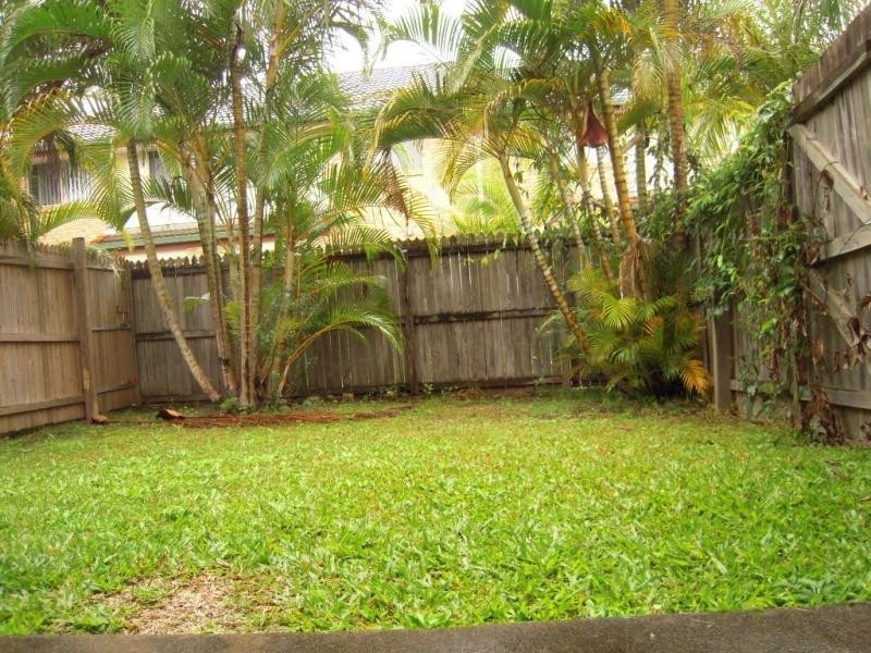 643 Pine Ridge Road, Biggera Waters QLD 4216