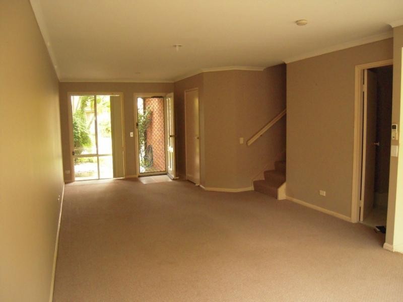 643 Pine Ridge Road, Biggera Waters QLD 4216