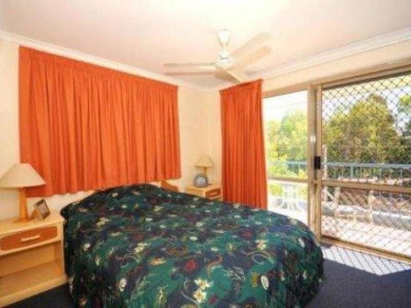 383 The Esplanade, Torquay QLD 4655