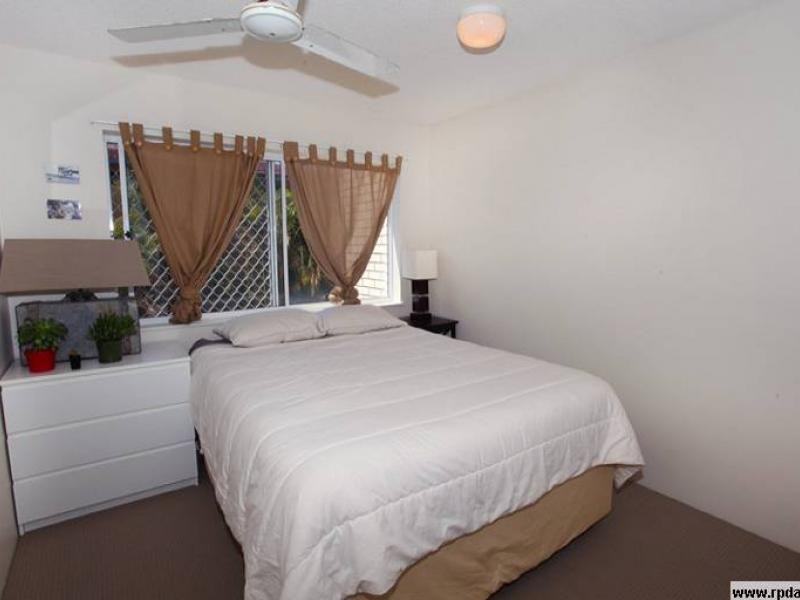 Alexandra Headland QLD 4572