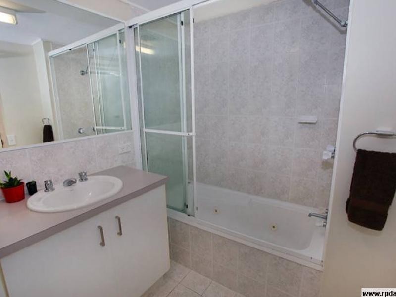 Alexandra Headland QLD 4572