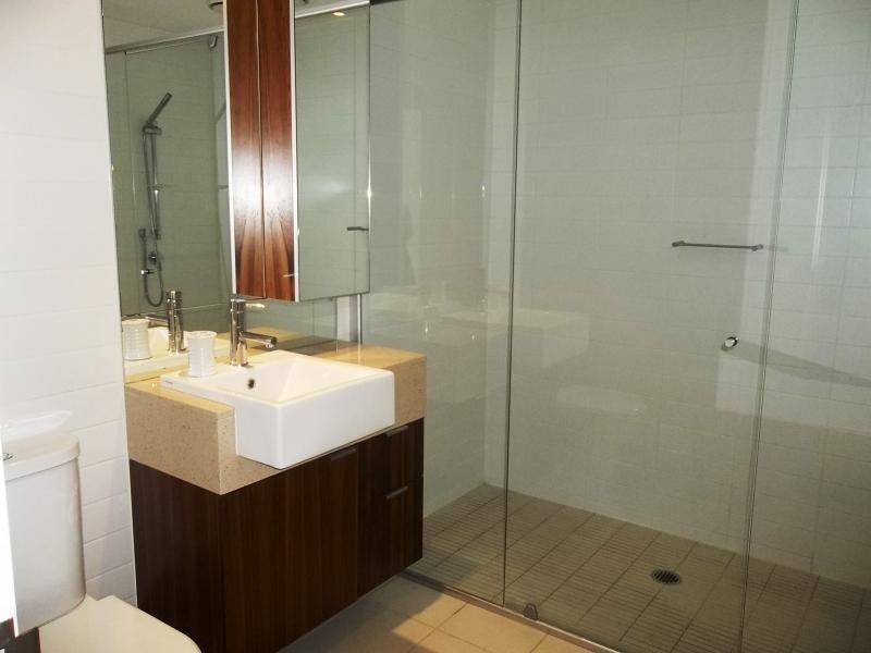 10 Pidgeon Close, West End QLD 4101