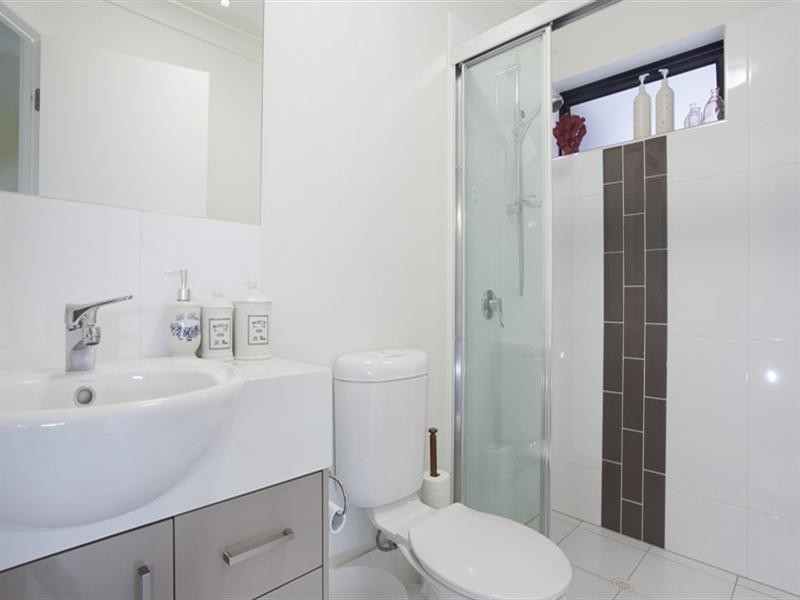 35 Hamilton Road, Moorooka QLD 4105