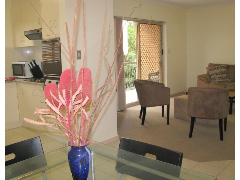 137 Baines Street, Kangaroo Point QLD 4169