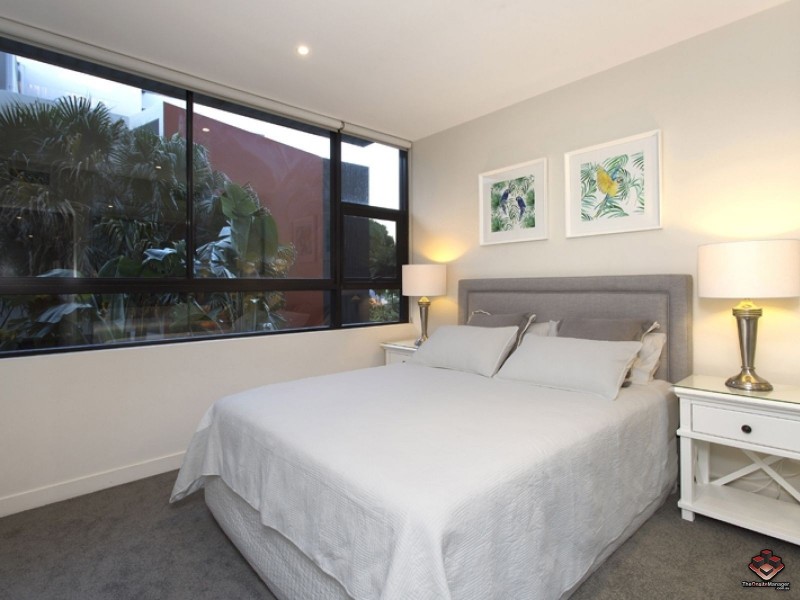 208/10 Pidgeon Close, West End QLD 4101