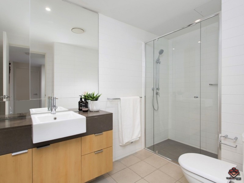 208/10 Pidgeon Close, West End QLD 4101