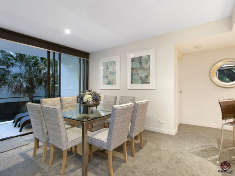 208/10 Pidgeon Close, West End QLD 4101