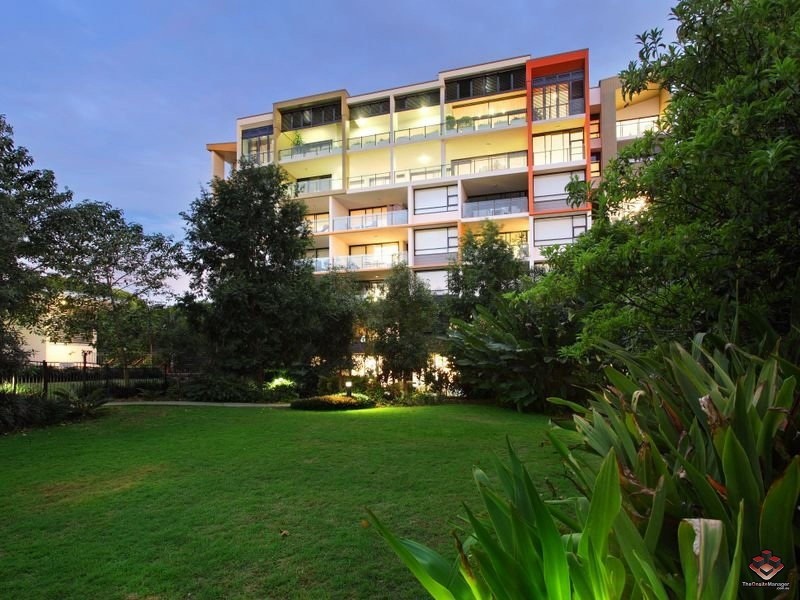 208/10 Pidgeon Close, West End QLD 4101