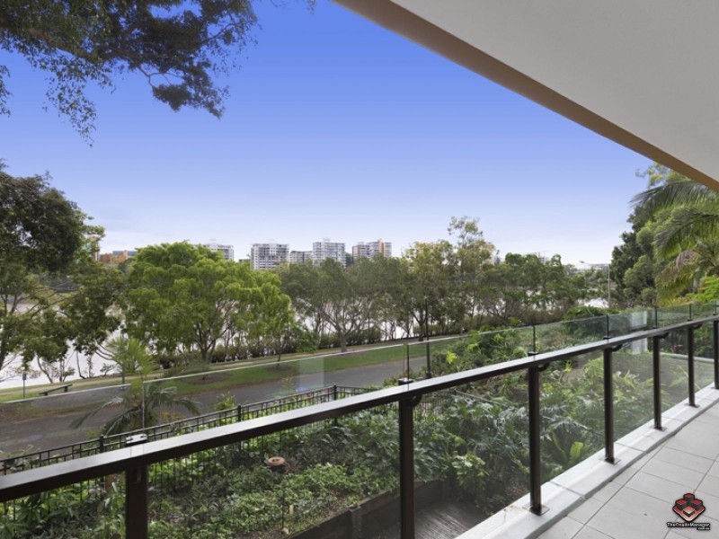208/10 Pidgeon Close, West End QLD 4101