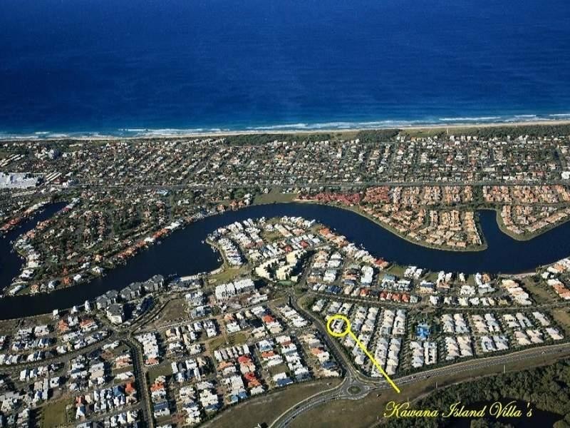 2 Grand Parade, Kawana Island QLD 4575