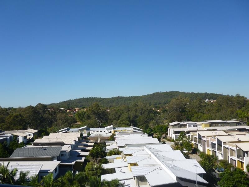 16 Surbiton Court, Carindale QLD 4152