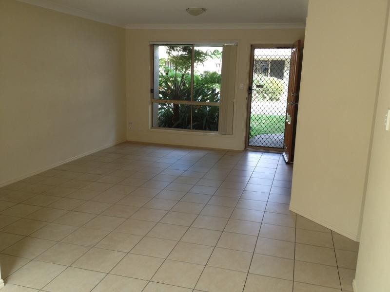 87 Johnston Street, Carina QLD 4152