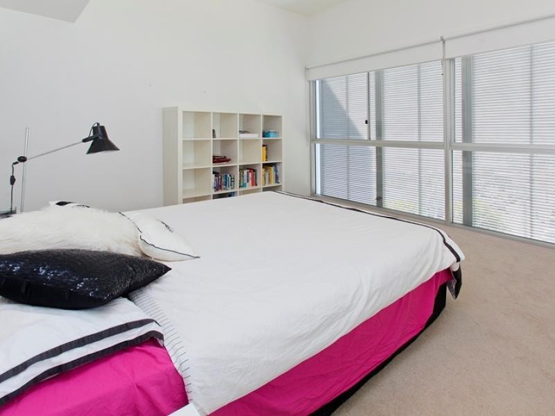 1 Ella St, Newstead QLD 4006