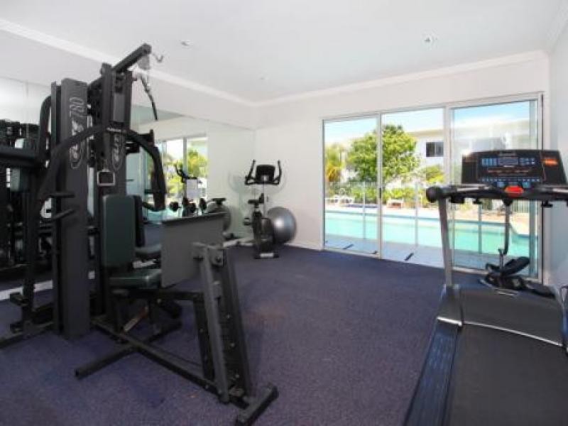 98 University Drive, Varsity Lakes QLD 4227