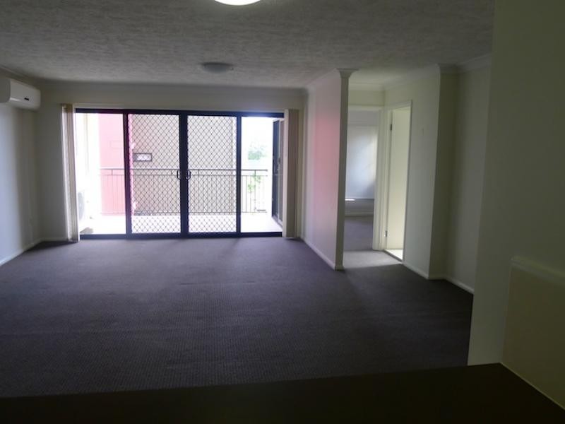 35 Hamilton Road, Moorooka QLD 4105