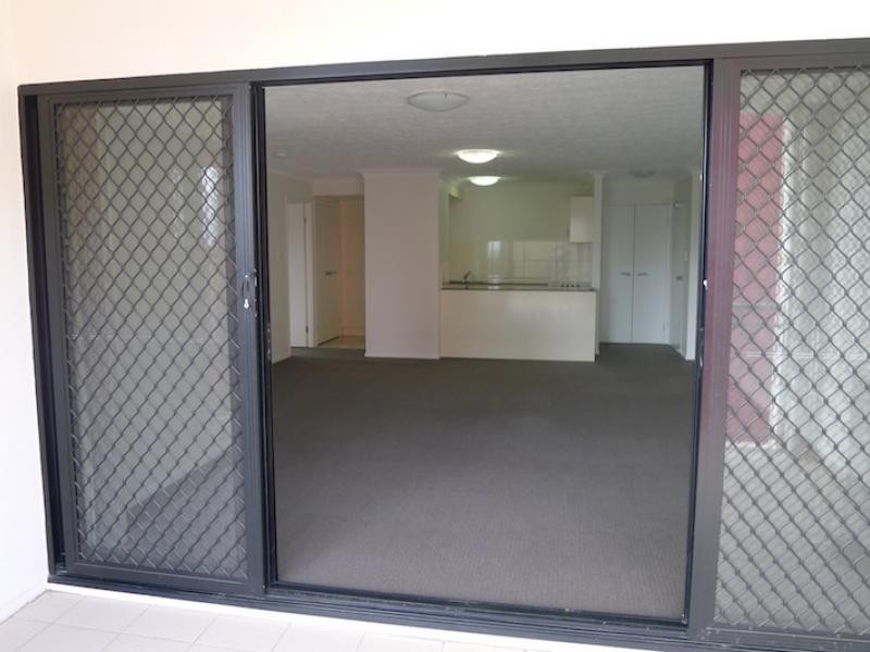 35 Hamilton Road, Moorooka QLD 4105