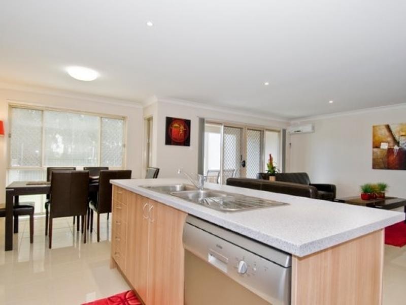 1 Ibis Boulevard, Eli Waters QLD 4655