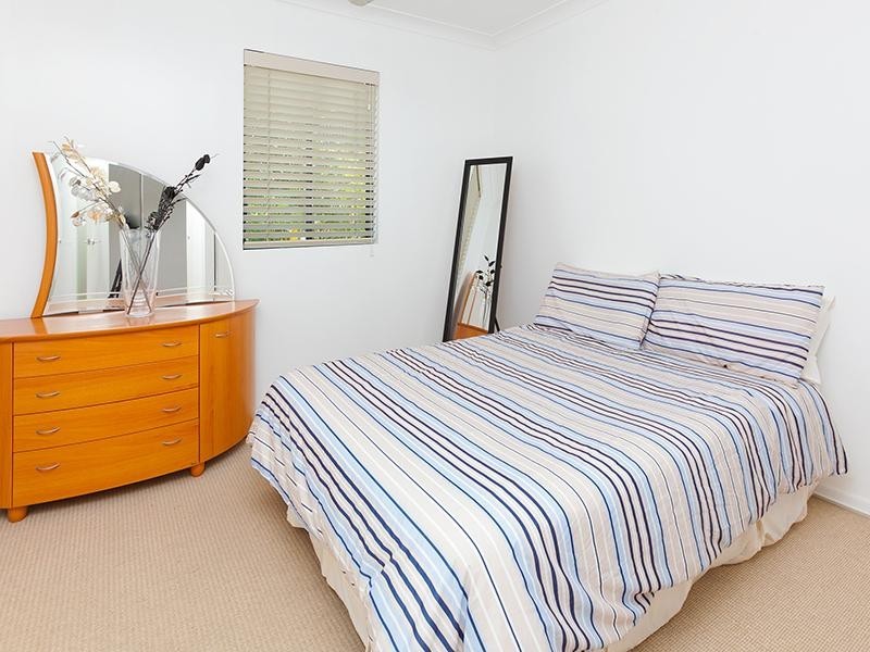21 MILES STREET, Clayfield QLD 4011