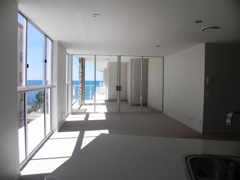 87 Marine Parade, Redcliffe QLD 4020