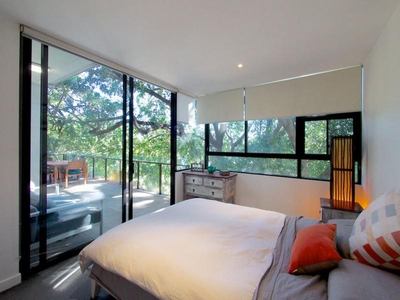 10 Pidgeon Cl., West End QLD 4101