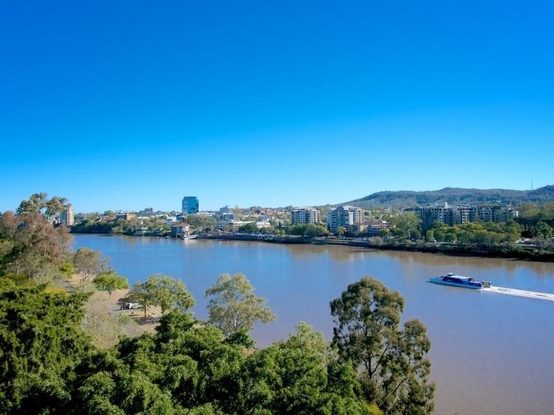 10 Pidgeon Cl., West End QLD 4101