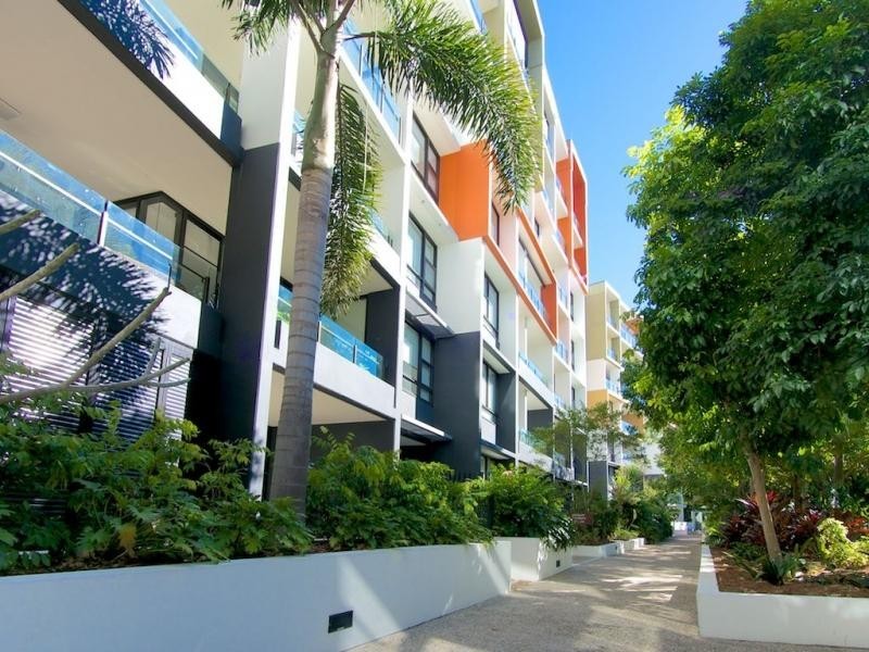 10 Pidgeon Cl., West End QLD 4101