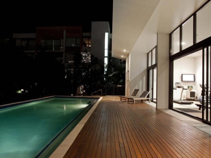 10 Pidgeon Cl., West End QLD 4101