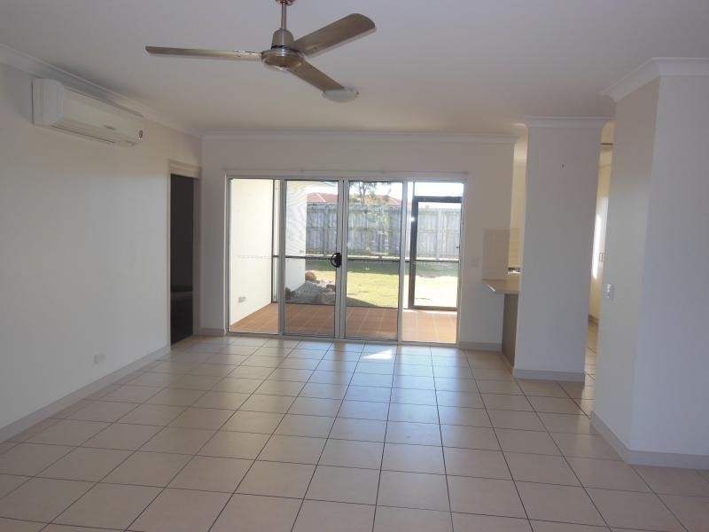 230 Pulgul St, Urangan QLD 4655