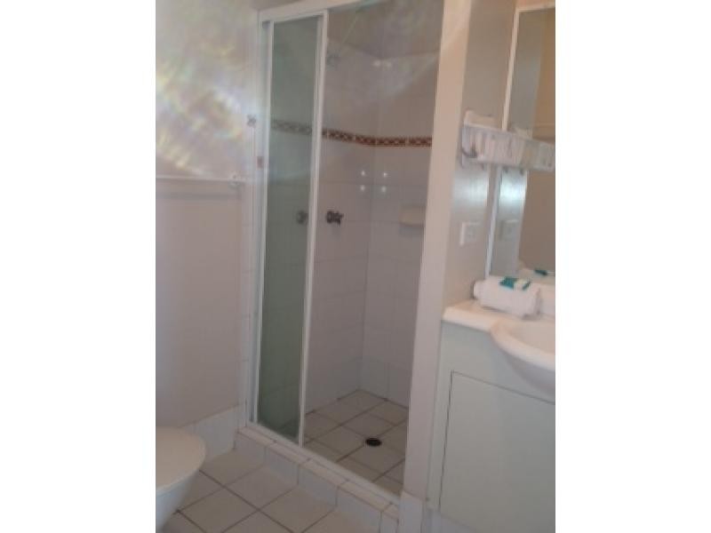 452 Marine Parade, Biggera Waters QLD 4216