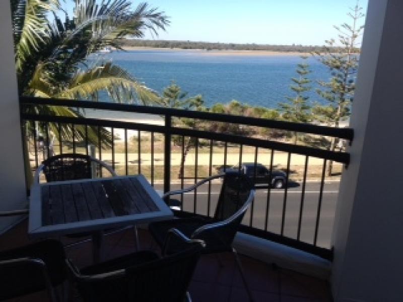 452 Marine Parade, Biggera Waters QLD 4216