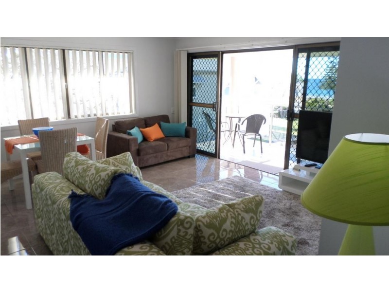 71 Esplanade, Bargara QLD 4670
