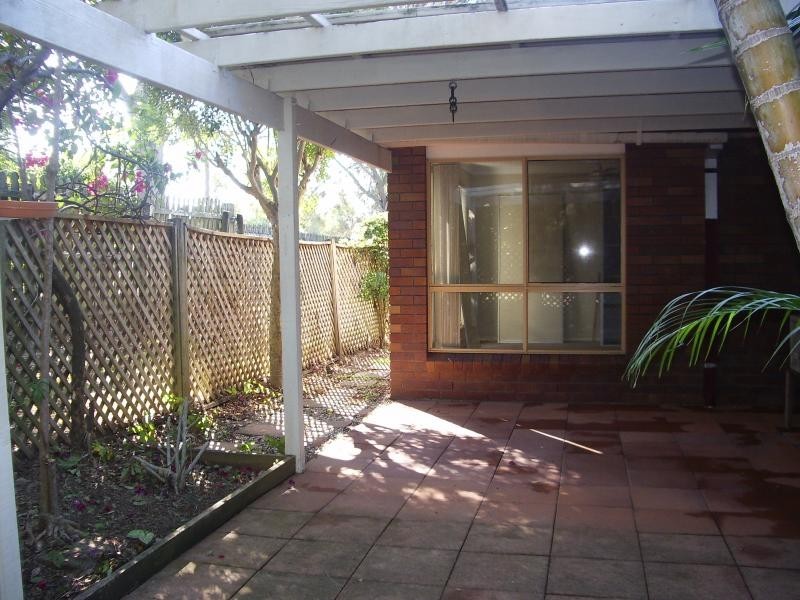 601 Pine Ridge Road, Biggera Waters QLD 4216