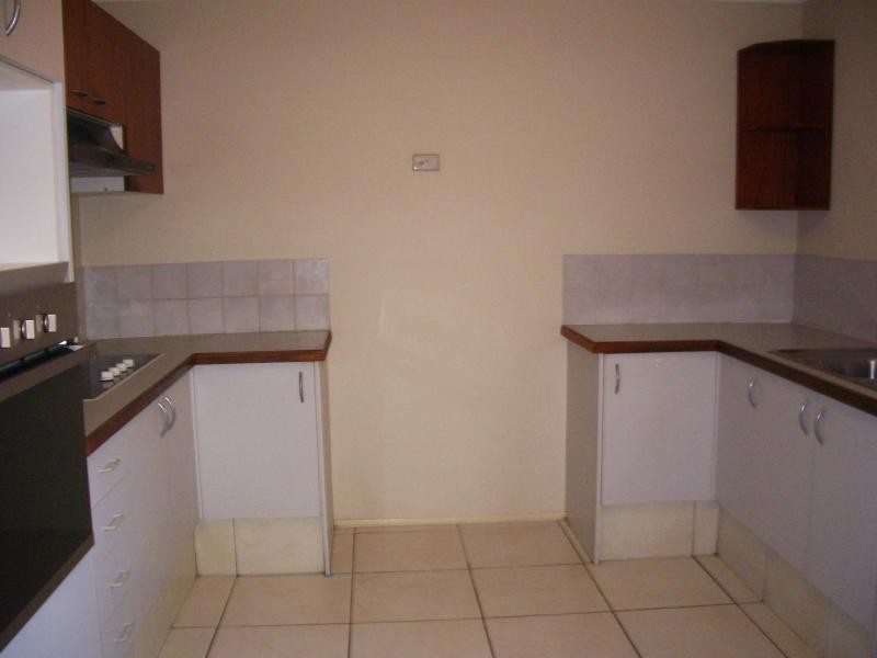 601 Pine Ridge Road, Biggera Waters QLD 4216