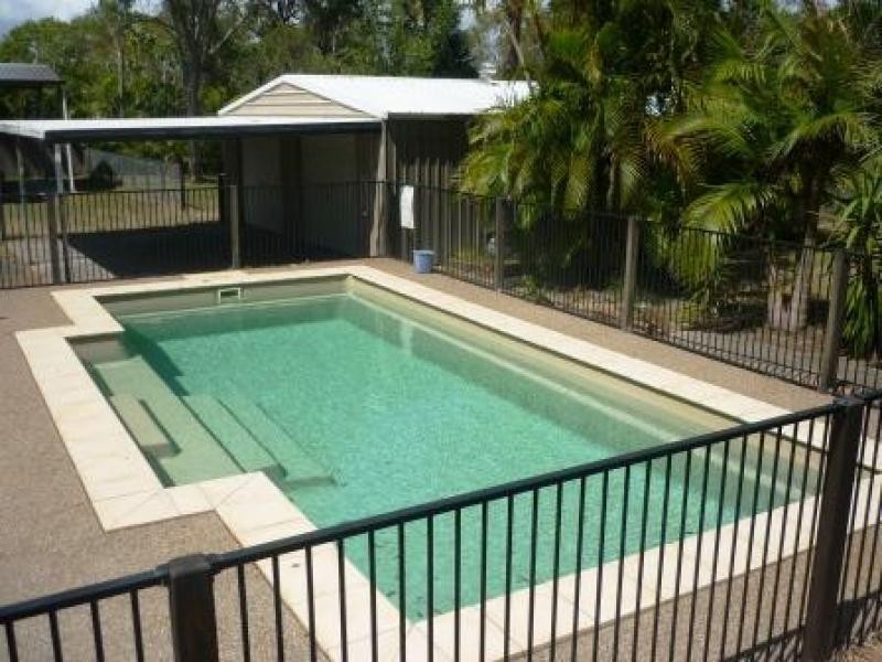 9 Verden Drive, Urangan QLD 4655