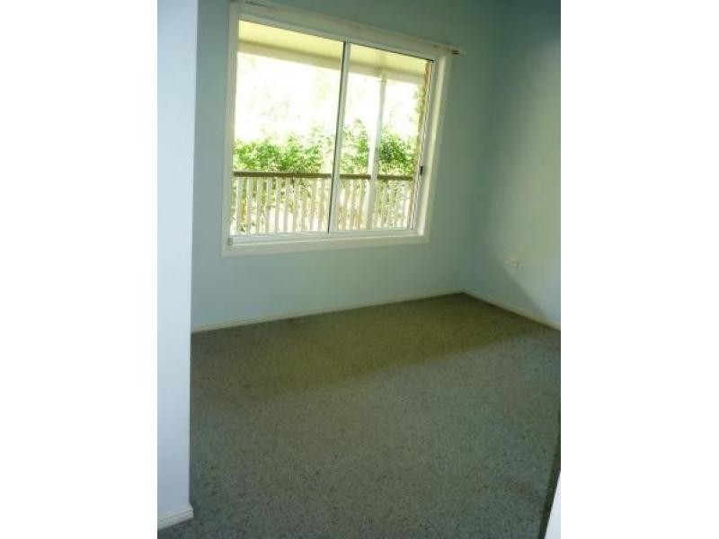 9 Verden Drive, Urangan QLD 4655