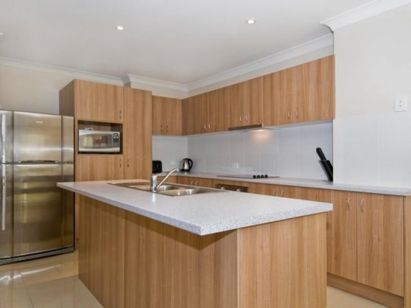 1 Ibis Boulevard, Eli Waters QLD 4655