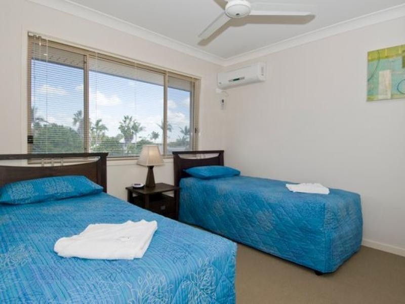 1 Ibis Boulevard, Eli Waters QLD 4655