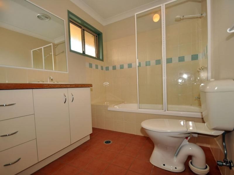 70 Allingham St, Kuraby QLD 4112