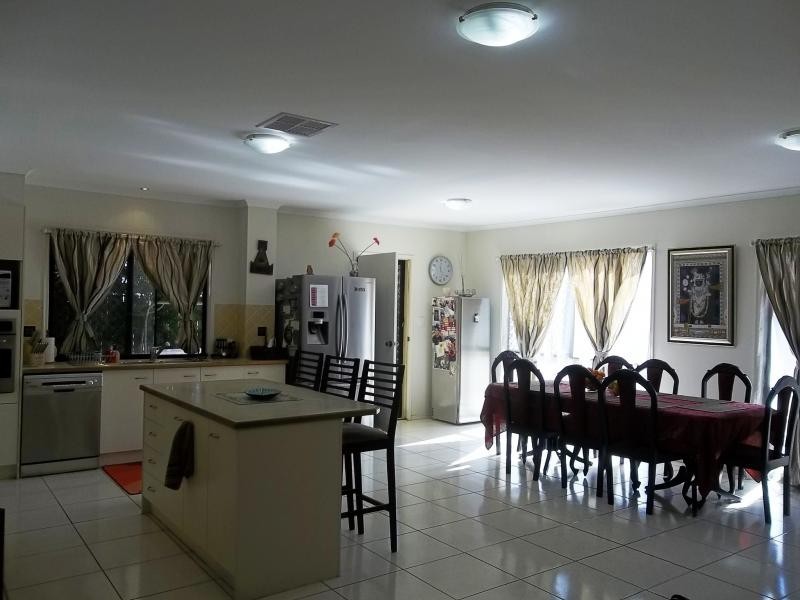 38 Leelaben Place, Eight Mile Plains QLD 4113