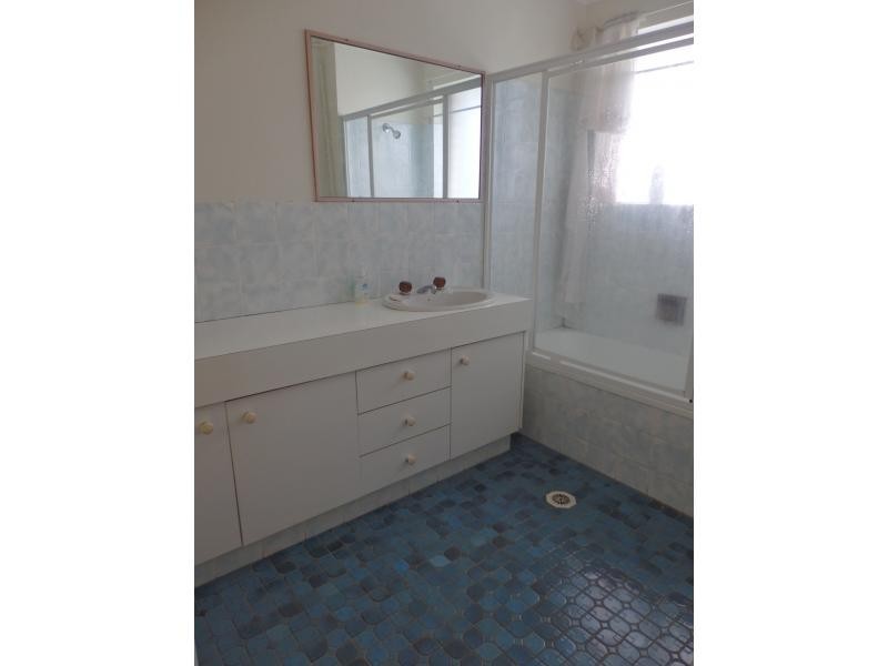 138 MARINE PARADE, Southport QLD 4215